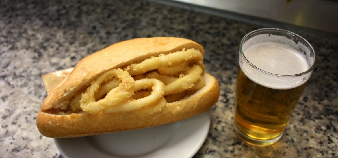 beer and fried calamari sandwich