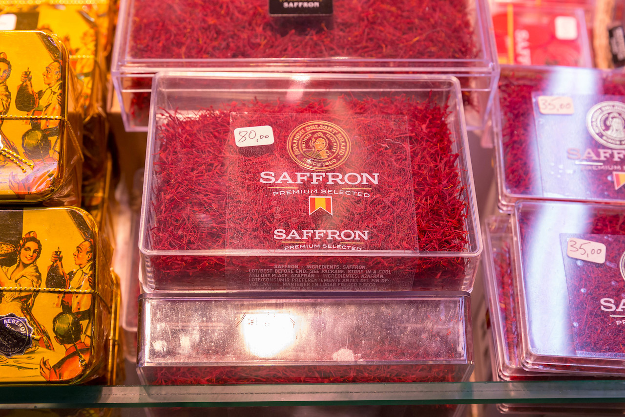 Spanish saffron for sale at a stand in barcelona