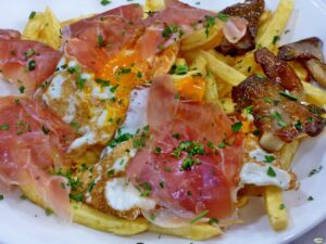Huevos Rotos Recipe: Spanish Broken Eggs