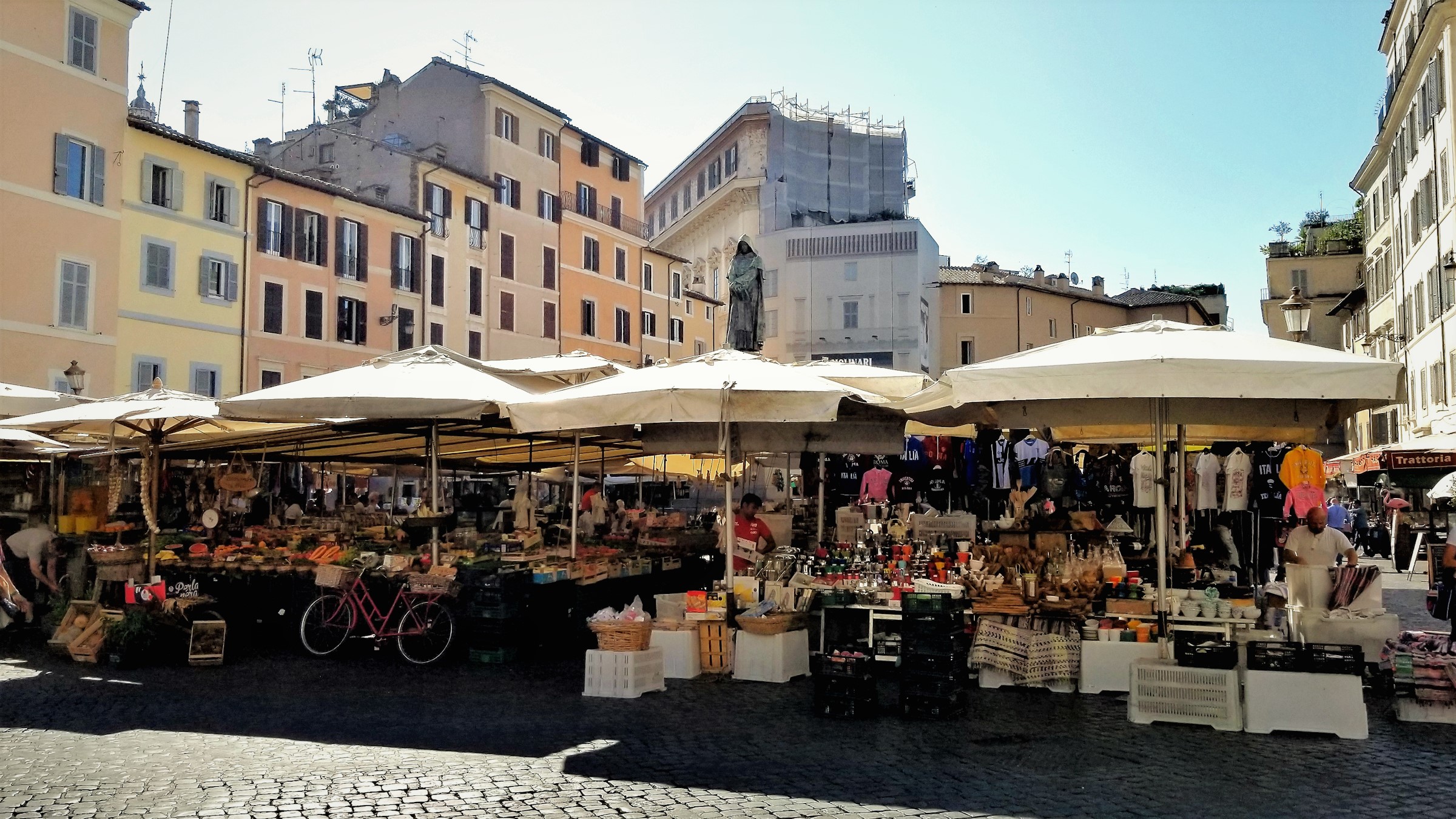 Campo de’ Fiori street market