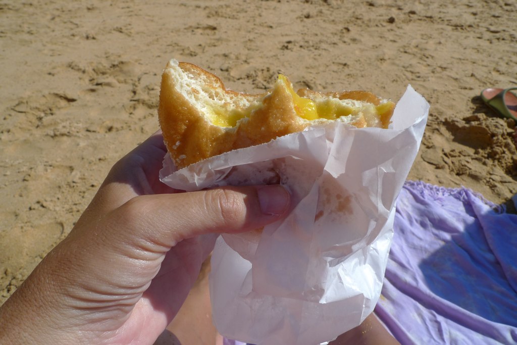 Eating bolas in the beach