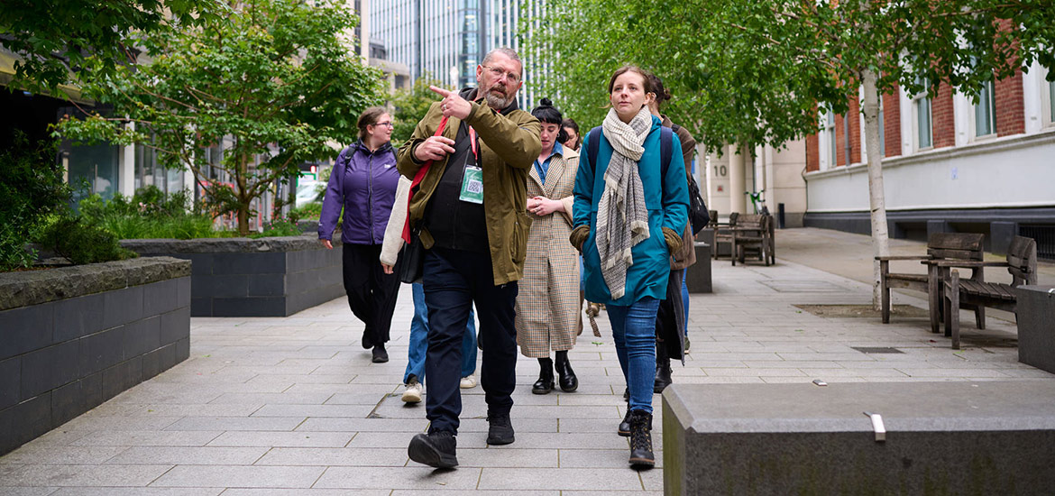 group on a guided london pub tour