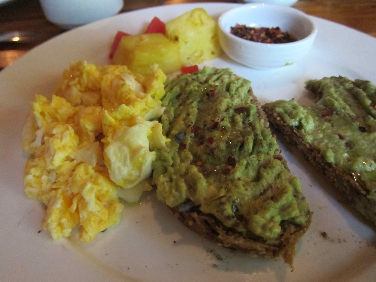 Avocado toast and eggs