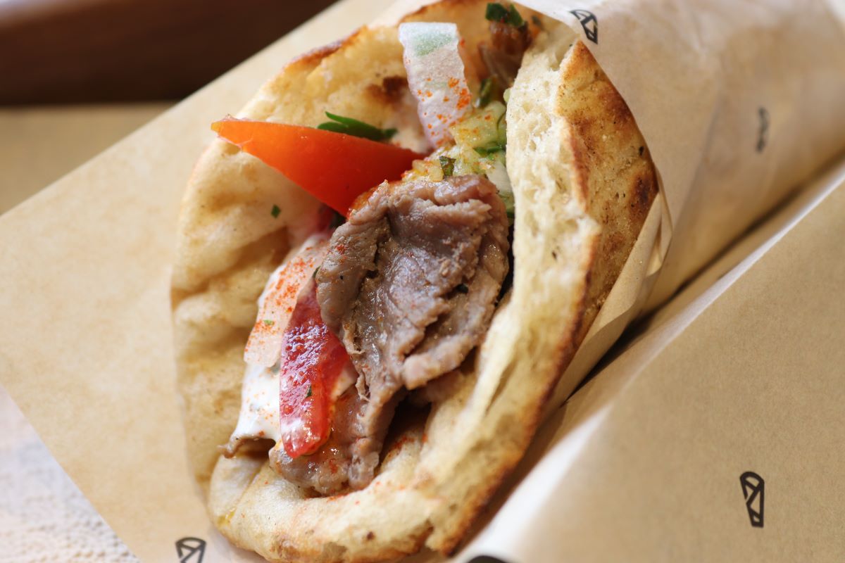 Where to Eat the Best Souvlaki in Athens: 5 Must-Try Spots