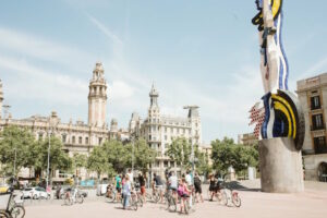Barcelona in April: Weather Guide & Can’t-Miss Events