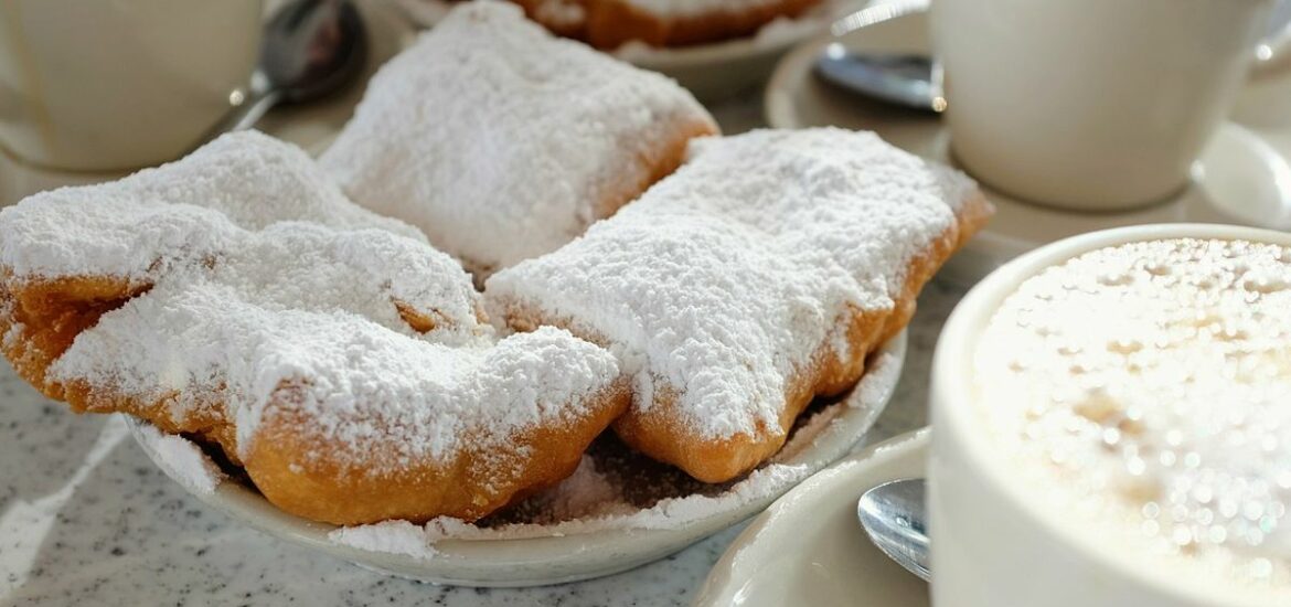 Beignets at Café du Monde