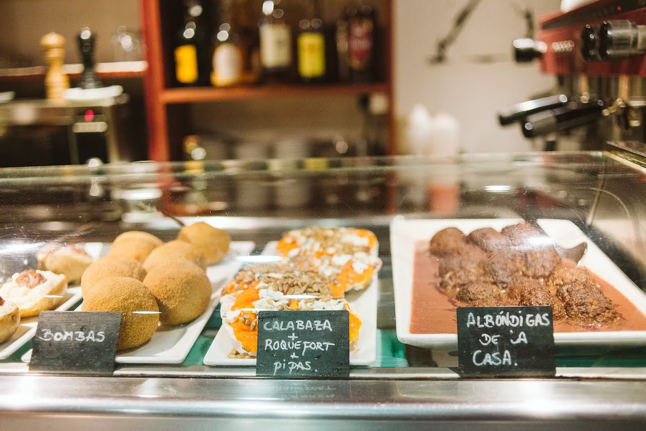 tapas counter at bar ramon in the barceloneta, barcelona