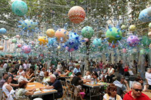 Gracia Neighborhood Festival: La Festa Major de Gracia