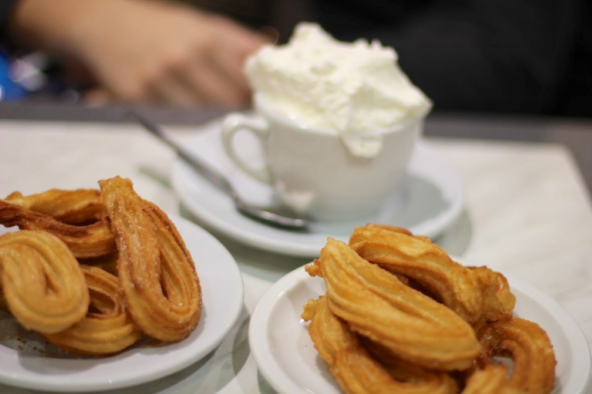 Hot chocolate and churros