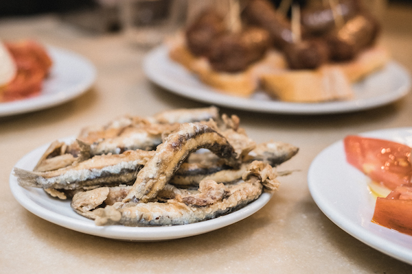 If you're wondering where to eat in Seville, you'll find dozens of excellent options in the Triana neighborhood.