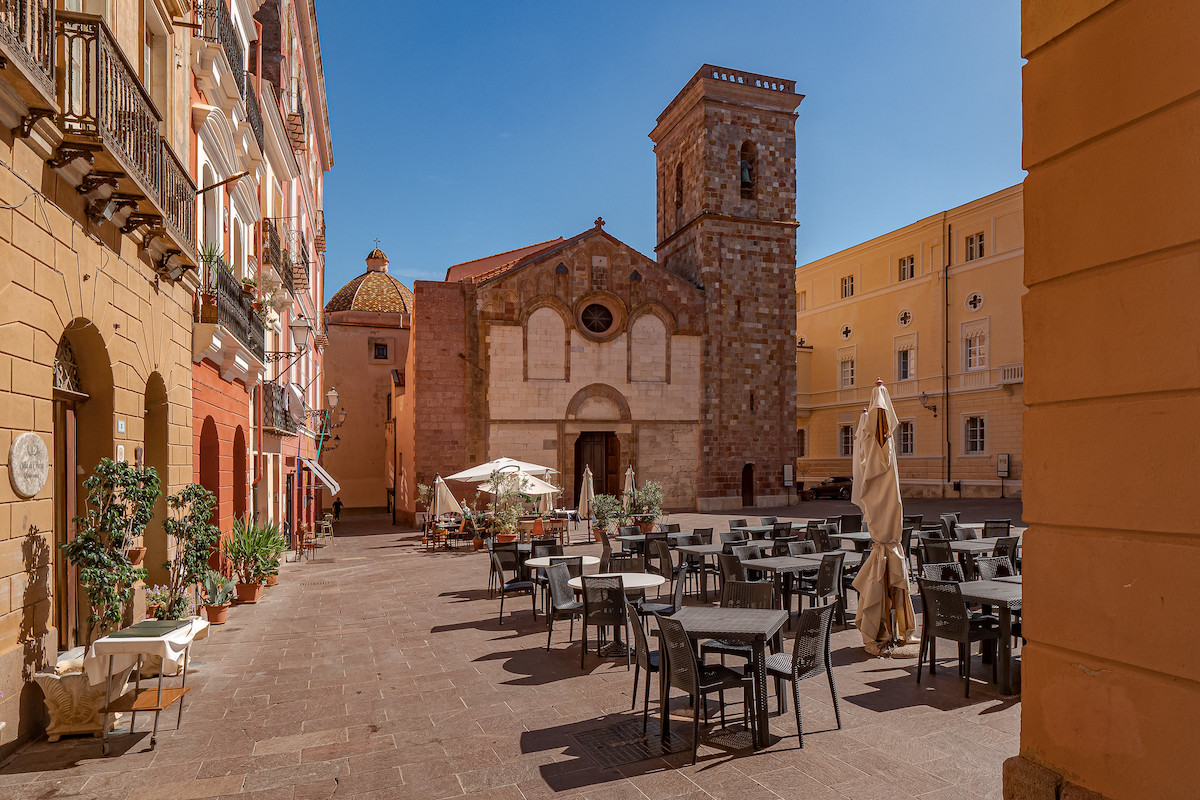 Sardinian square and restaurant