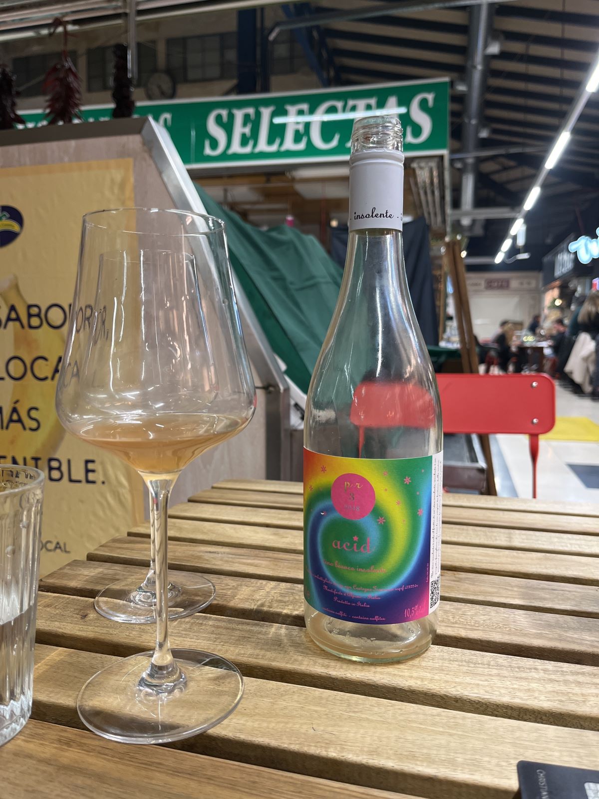 orange wine at the mercado