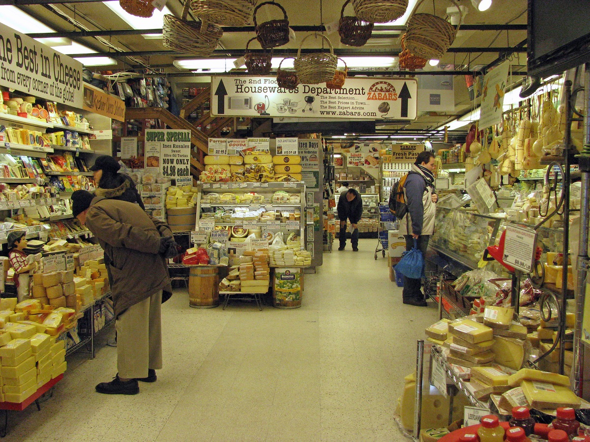 Ailes of deli deliciousness at Zabar's. 