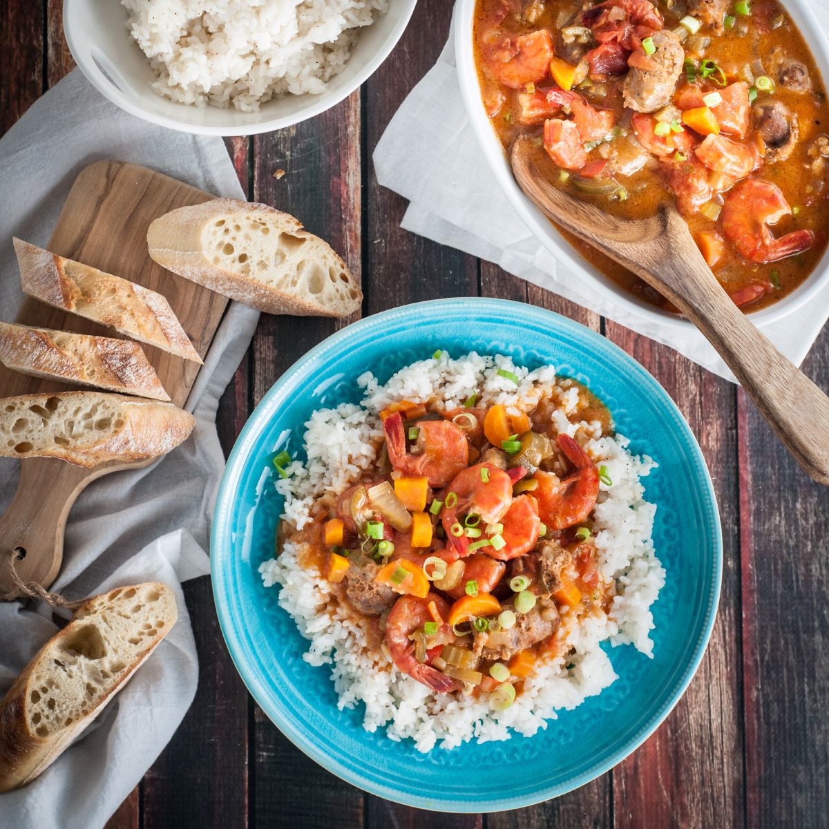 gumbo soup in blue plate and bread