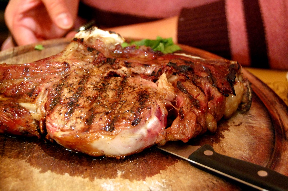 Bistecca alla fiorentina at one of the restaurants near the Uffizi Gallery