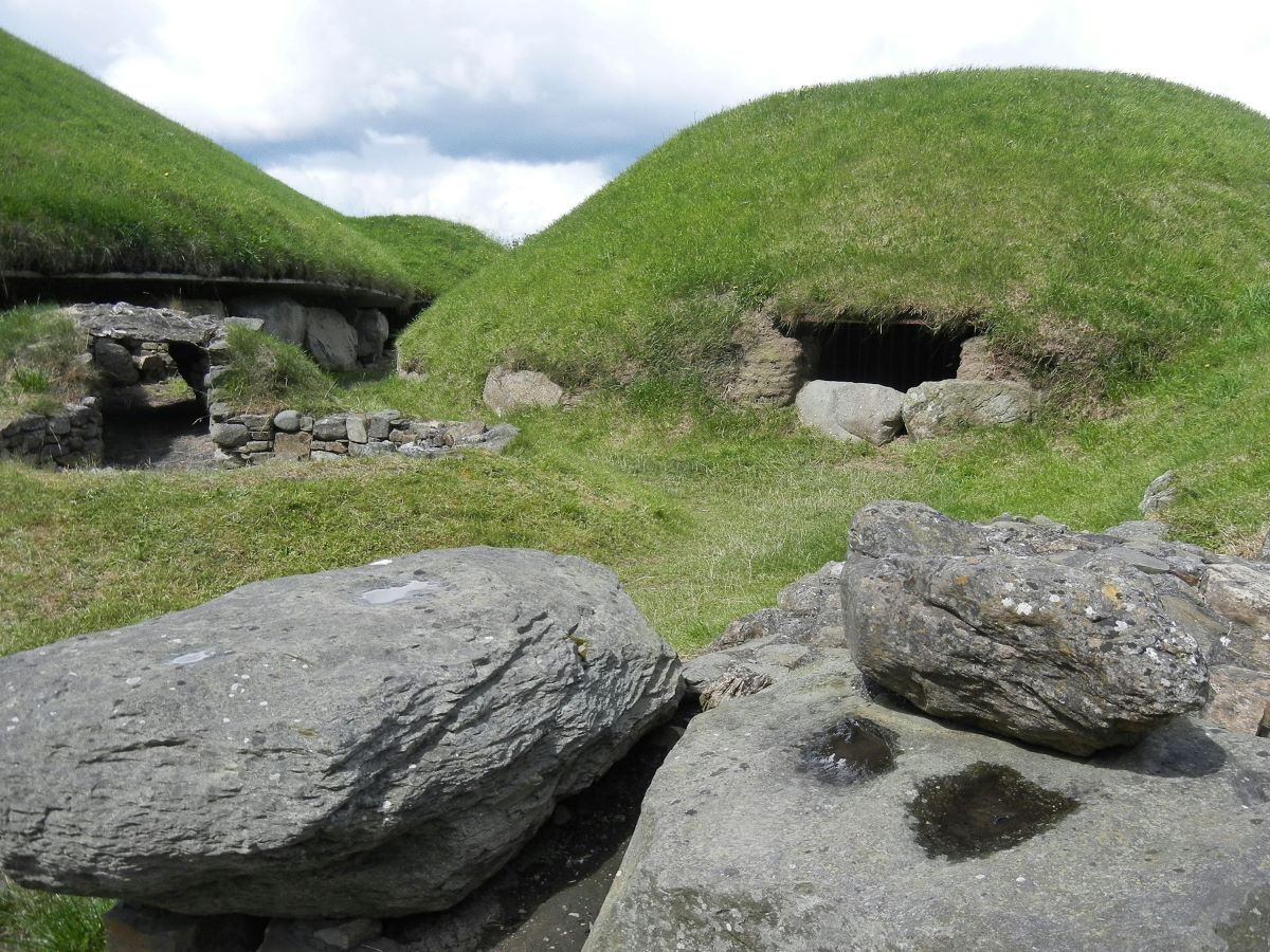  Knowth Mound with reconstructed timber circle. One of best day trips from Dublin without a car. 