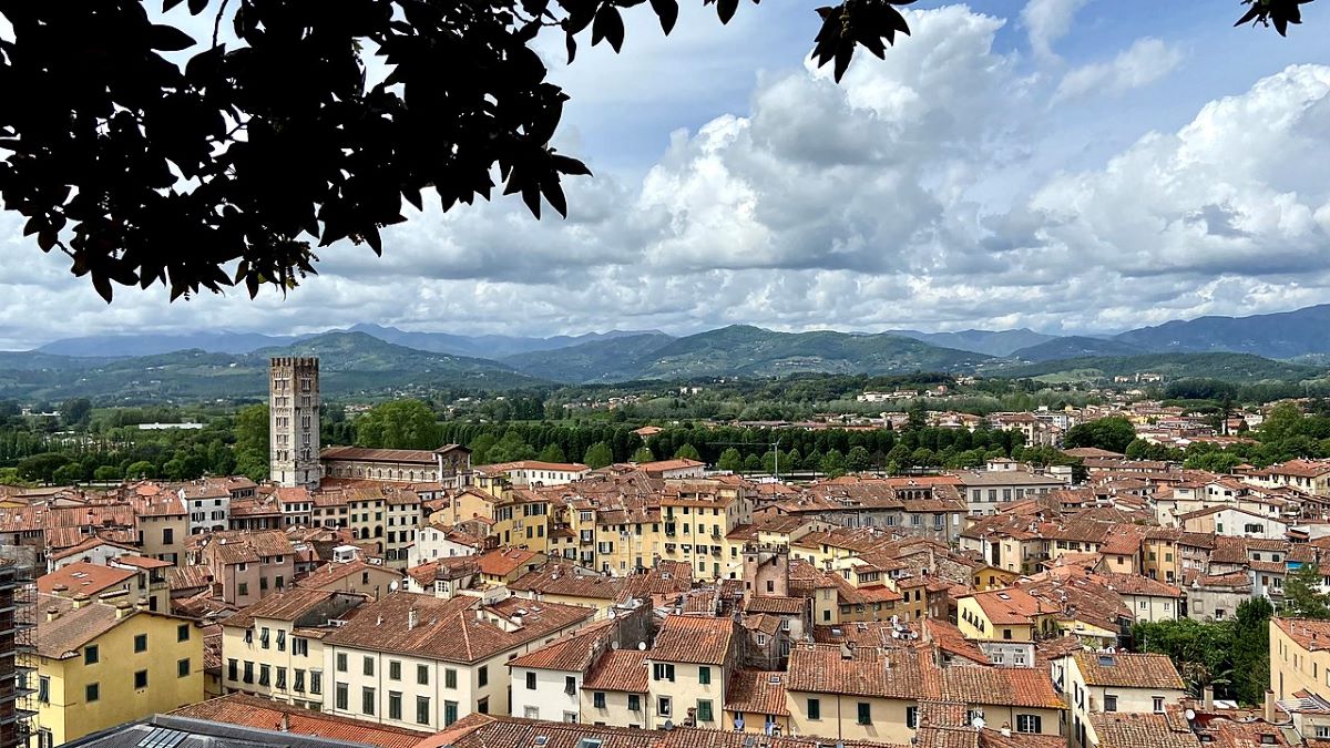 Lucca Day Trip from Florence: Must-visits and Insider Tips