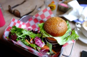 The 10 Best Burgers in Brooklyn (and Where to Find Them)