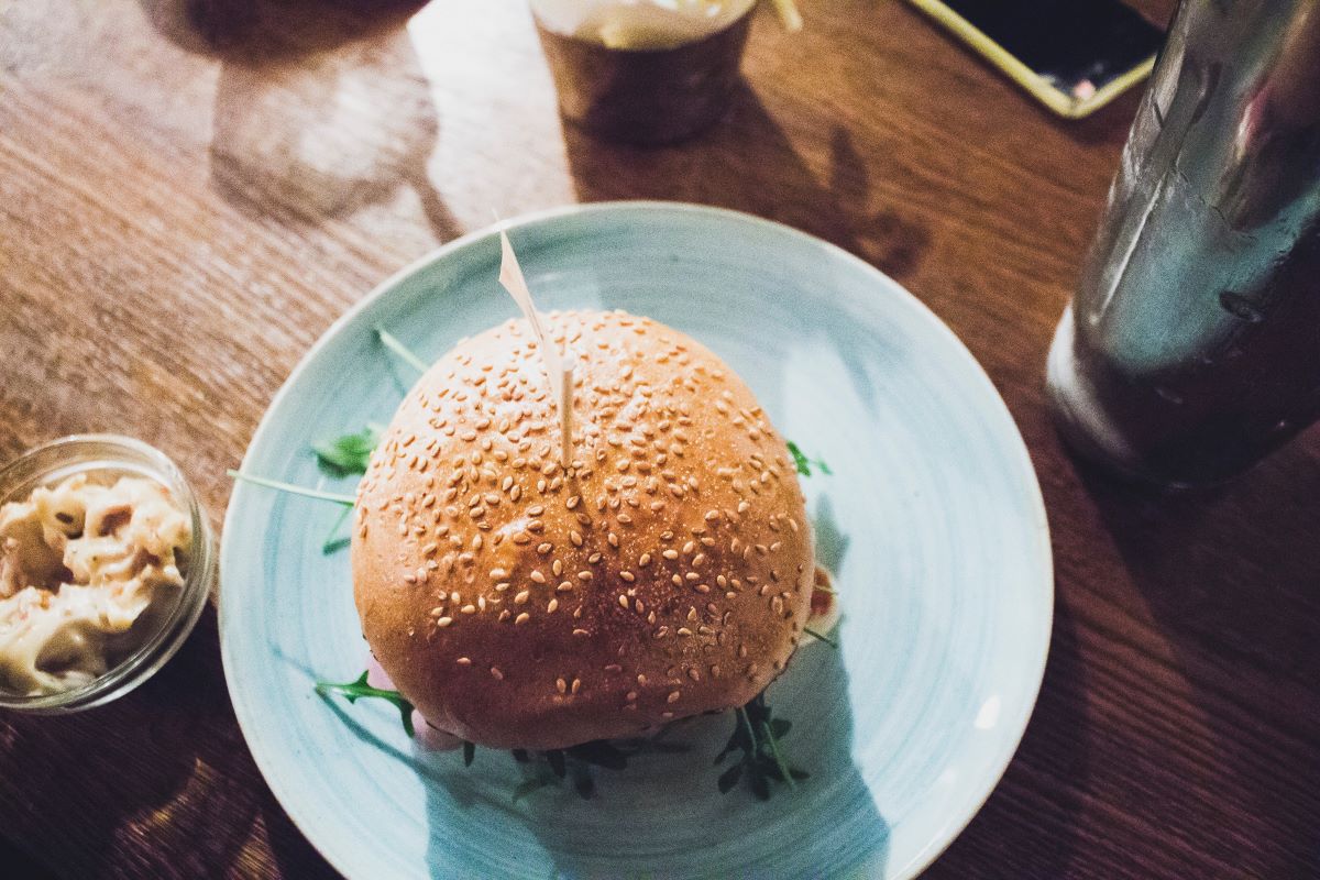 burger on a plate