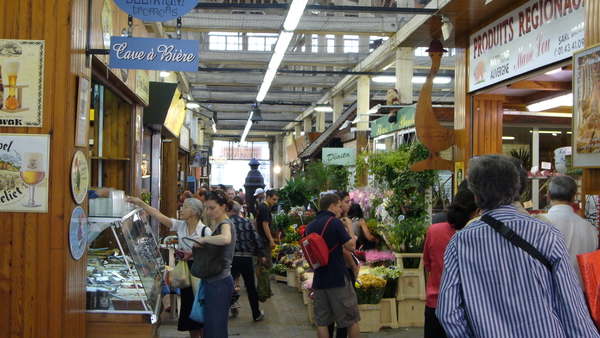 Marché d'Aligre is the essential Paris food market you should definitely check out!