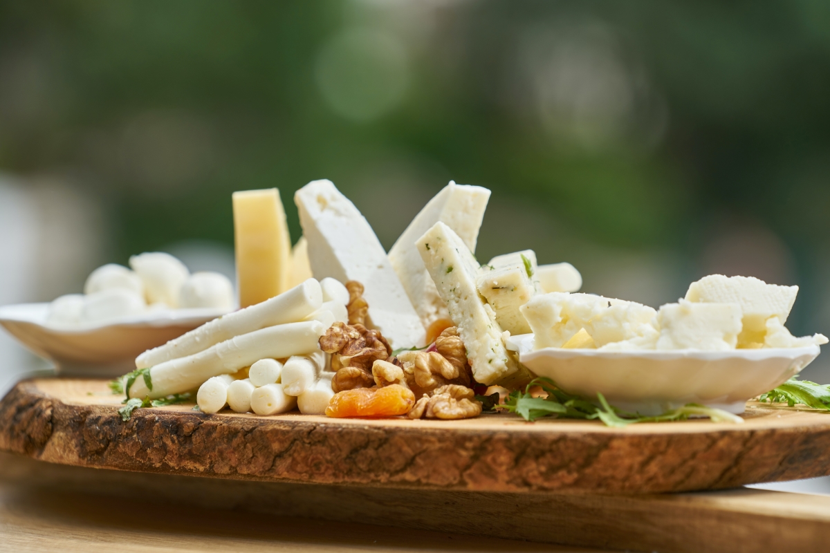 Tuscan Cheese: A Guide to Caciotta, Pecorino, Ricotta, & More