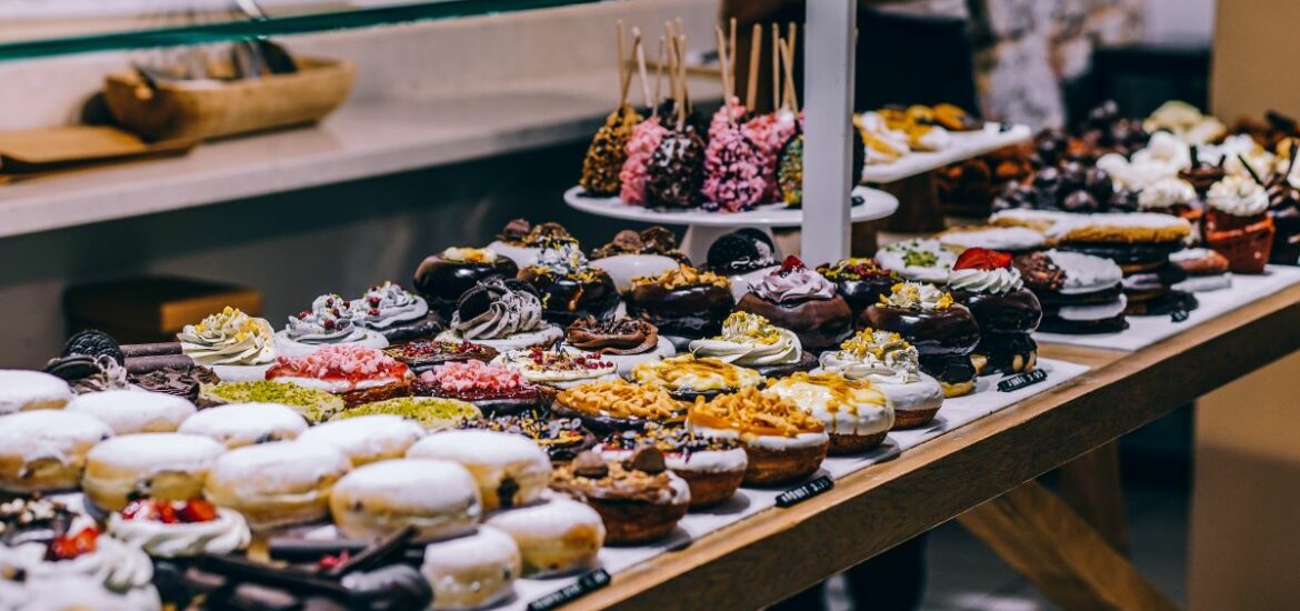 donuts-and-bagel-display