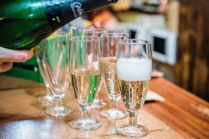 Top 4 Cava Bars in Barcelona That Wine Lovers Shouldn’t Miss