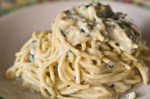 Pasta cacio e pepe