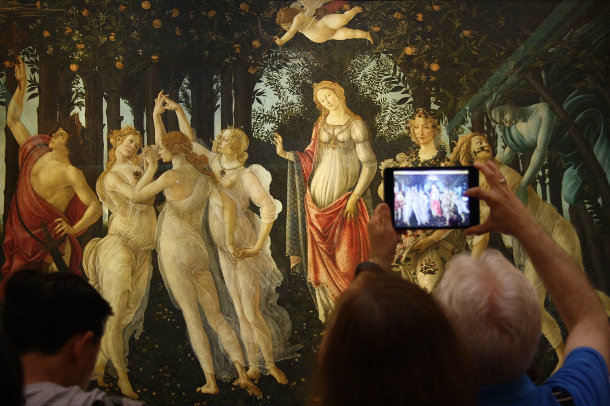 Masterpieces & Medici: Your Insider’s Guide to the Uffizi Gallery