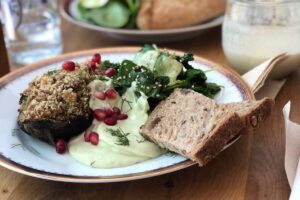 Eating Vegetarian & Vegan in Madrid: Best Tapas & Restaurants