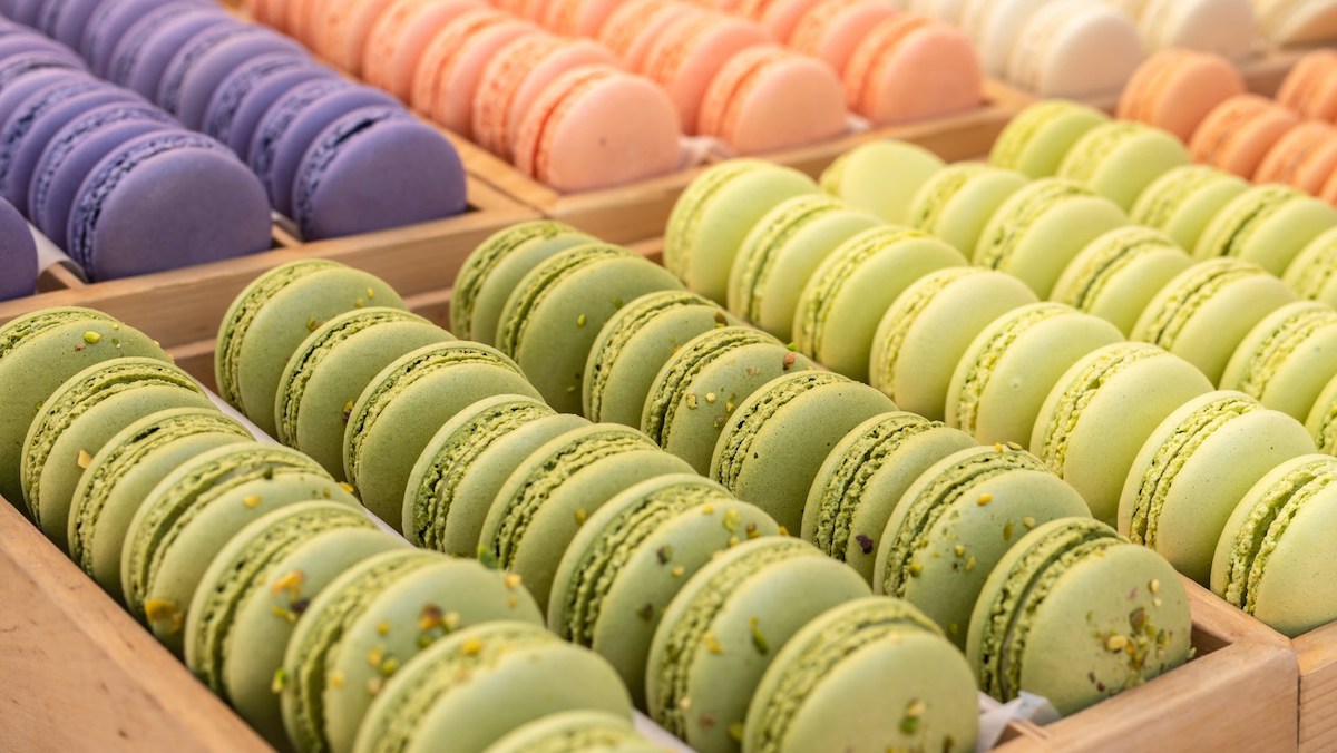 Macarons display with multiple colors